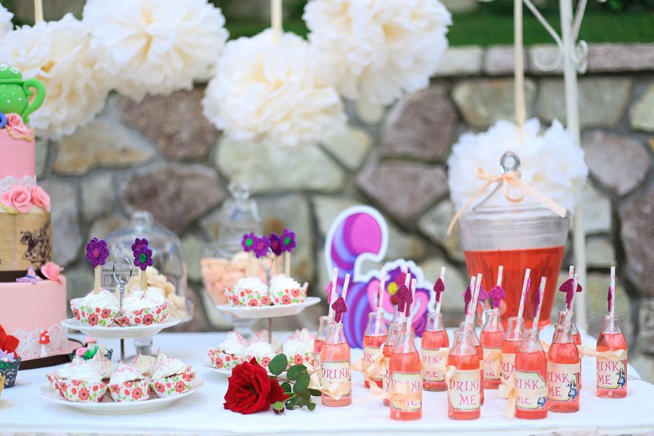 Punch Bowls: Serving A Crowd With Style
